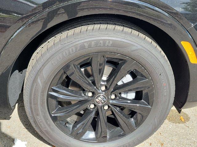 new 2025 Buick Envista car, priced at $26,574
