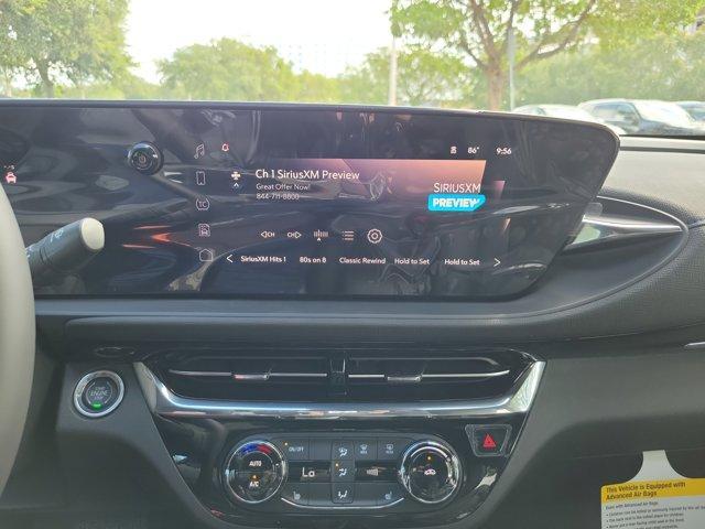 new 2025 Buick Envista car, priced at $26,574