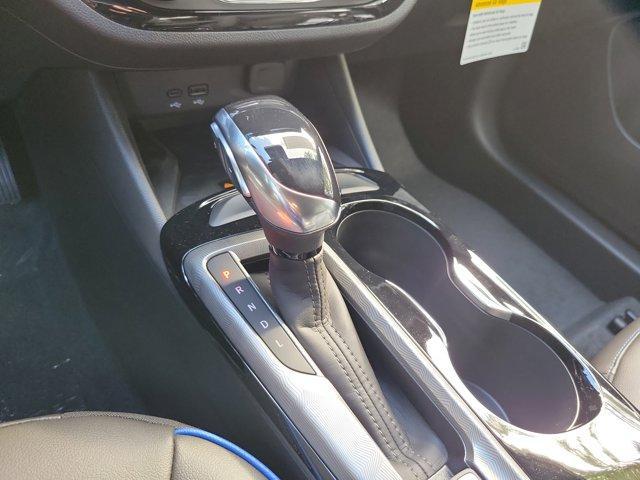 new 2025 Buick Envista car, priced at $26,574