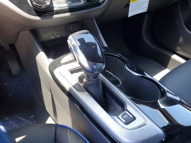 new 2025 Buick Envista car, priced at $26,079