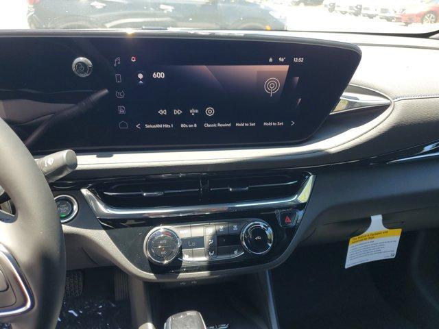 new 2025 Buick Envista car, priced at $26,079
