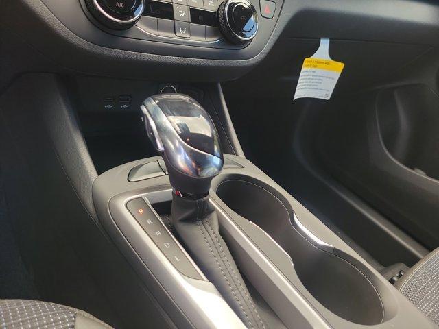 new 2025 Buick Envista car, priced at $21,494