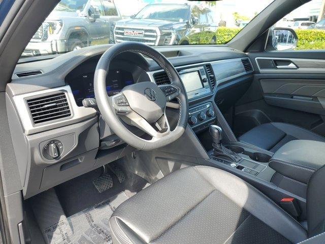 used 2022 Volkswagen Atlas Cross Sport car