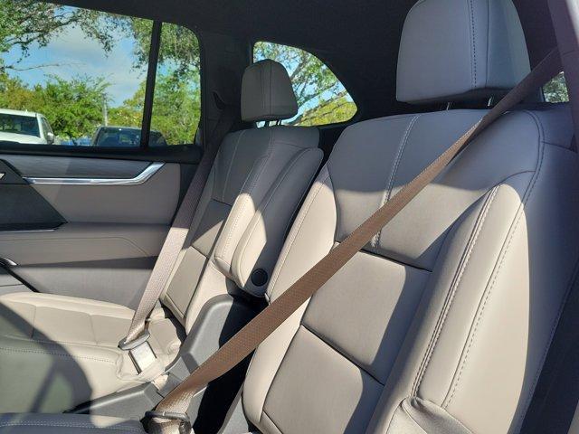 new 2025 GMC Acadia car, priced at $44,227