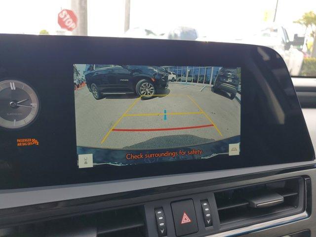 used 2024 Lexus ES 350 car, priced at $39,990