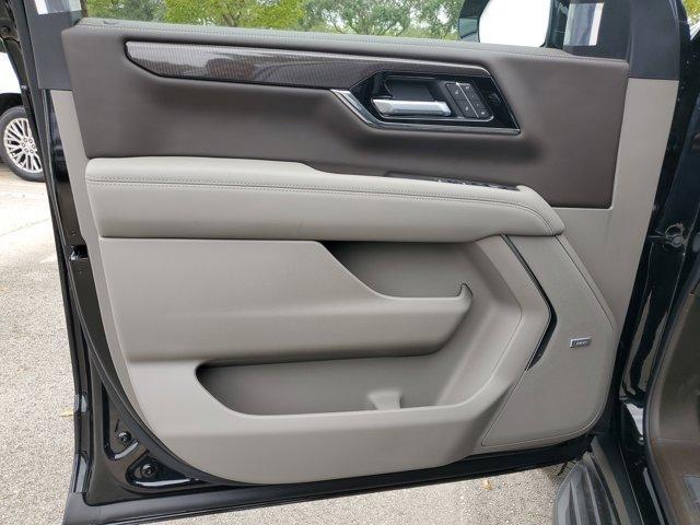 new 2025 GMC Yukon XL car, priced at $77,229