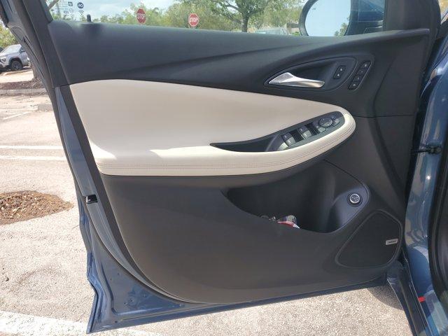 new 2025 Buick Encore GX car, priced at $36,424