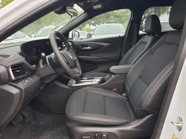 new 2025 Buick Envista car, priced at $26,086