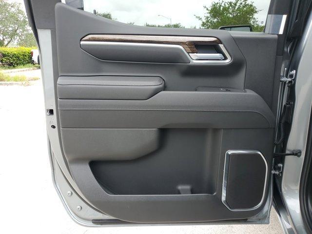 new 2025 GMC Sierra 1500 car, priced at $52,887