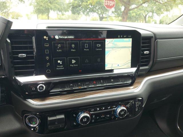new 2025 GMC Sierra 1500 car, priced at $53,037