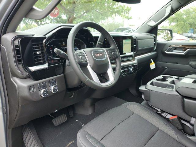 new 2025 GMC Sierra 1500 car, priced at $53,037