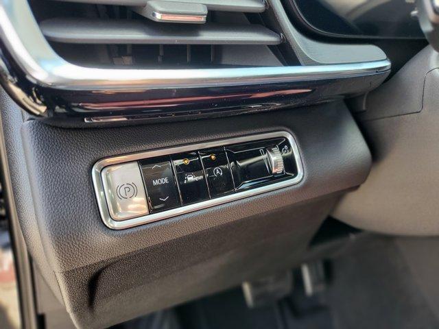 new 2025 Buick Envision car, priced at $38,539