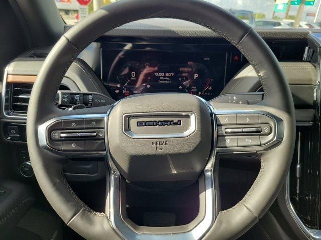 used 2025 GMC Yukon XL car, priced at $79,770