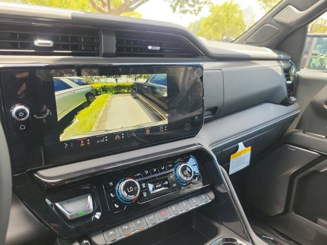 new 2025 GMC Sierra 1500 car, priced at $79,282