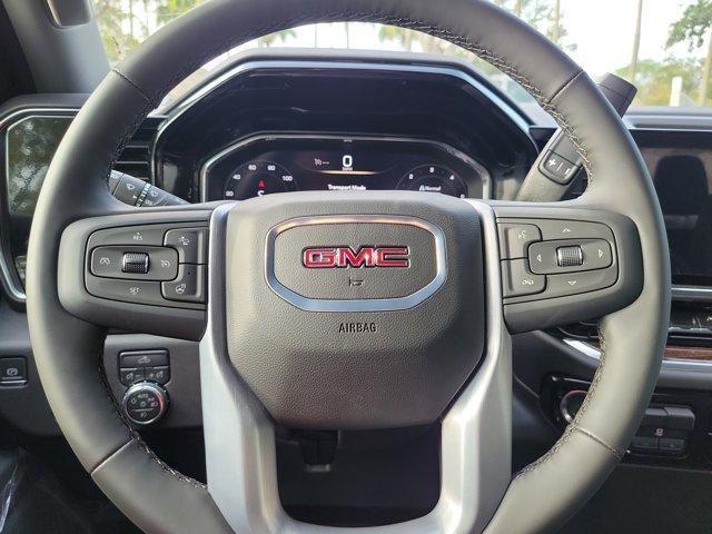 new 2025 GMC Sierra 1500 car, priced at $49,042