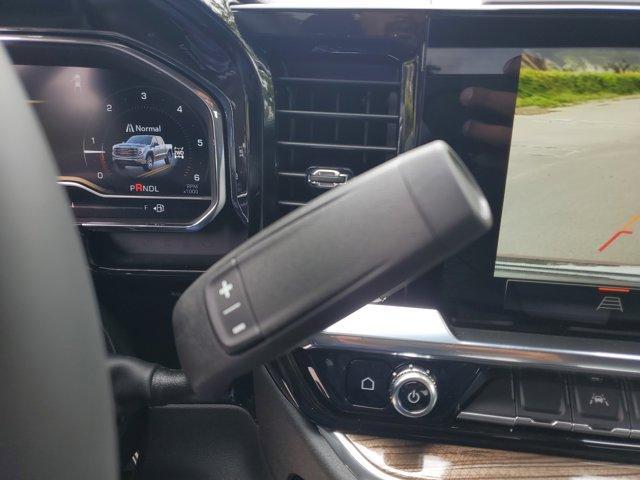 new 2025 GMC Sierra 1500 car, priced at $53,037