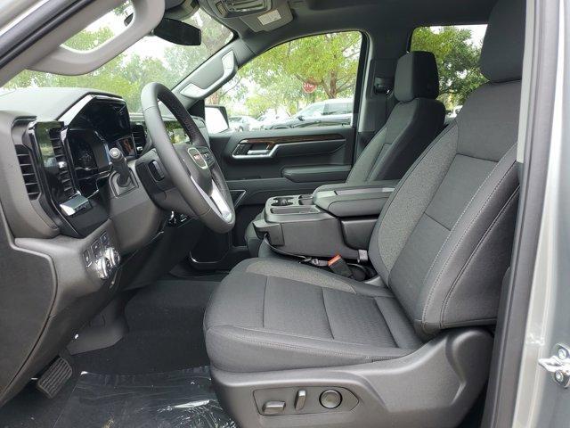 new 2025 GMC Sierra 1500 car, priced at $53,037