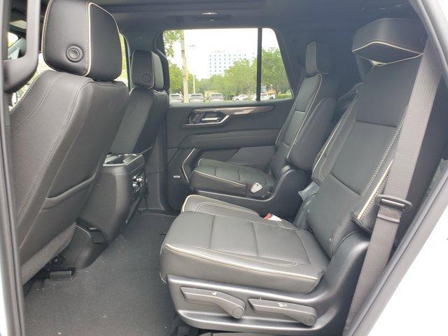 new 2025 GMC Yukon car, priced at $73,539