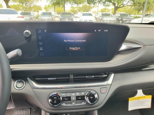 new 2025 Buick Envista car, priced at $24,174