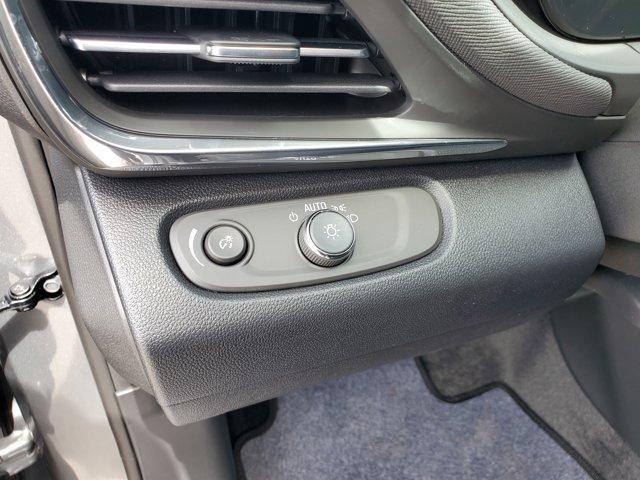 new 2025 Buick Envista car, priced at $24,174