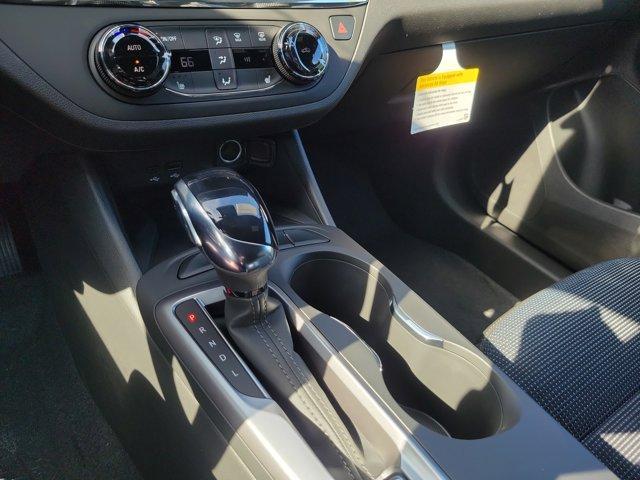 new 2025 Buick Envista car, priced at $27,176