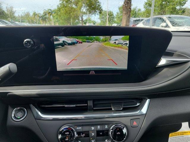 new 2025 Buick Envista car, priced at $25,989