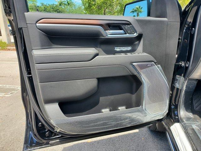 new 2025 GMC Sierra 1500 car, priced at $75,797