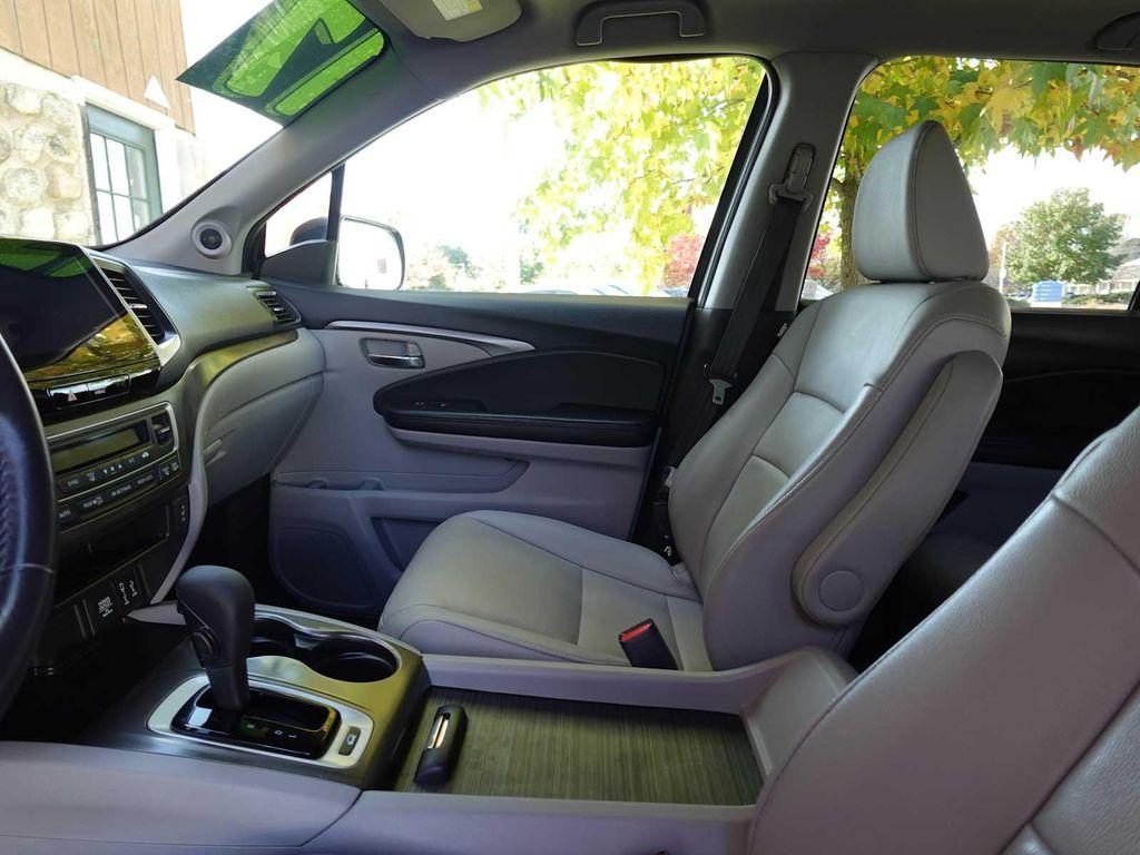 used 2017 Honda Pilot car, priced at $14,788