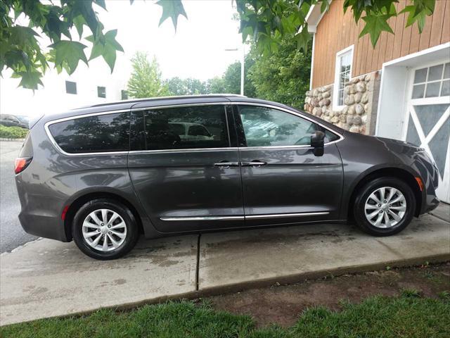 used 2018 Chrysler Pacifica car, priced at $14,795