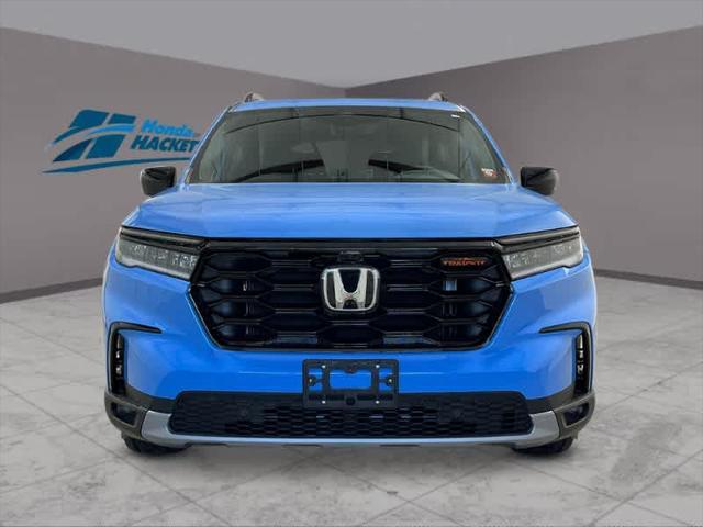 new 2025 Honda Pilot car, priced at $51,250