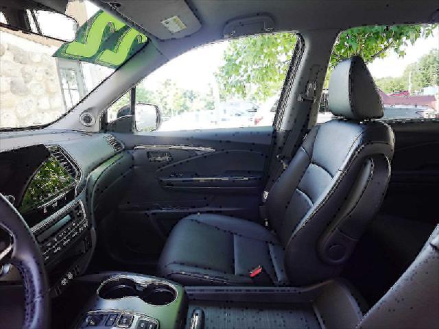 used 2022 Honda Pilot car, priced at $30,992