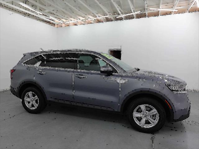 used 2023 Kia Sorento car, priced at $23,995