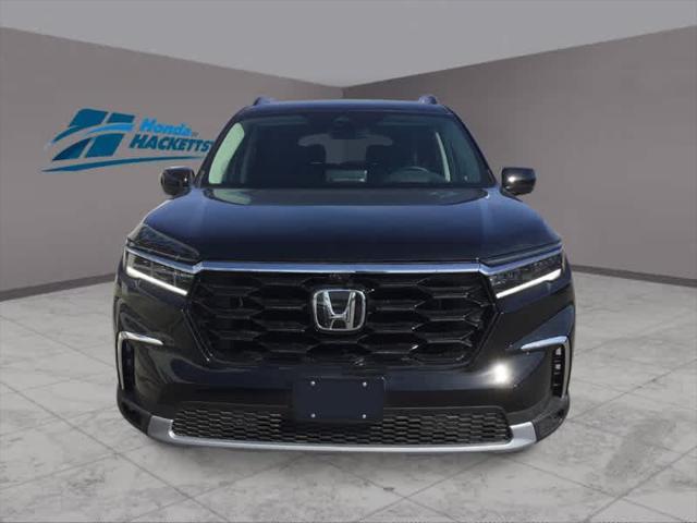 new 2025 Honda Pilot car, priced at $56,250