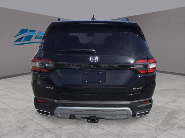 new 2025 Honda Pilot car, priced at $56,250
