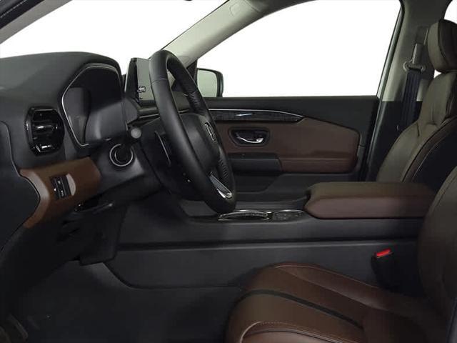 new 2025 Honda Pilot car, priced at $56,250