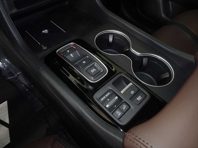 new 2025 Honda Pilot car, priced at $56,250