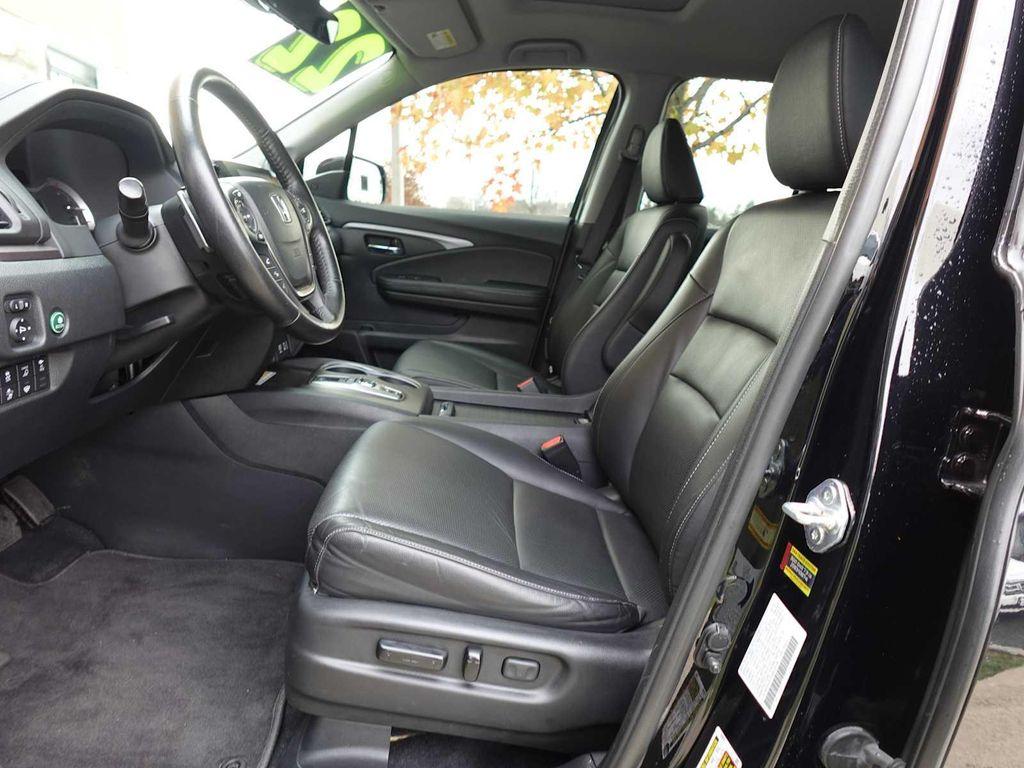 used 2022 Honda Ridgeline car, priced at $27,998