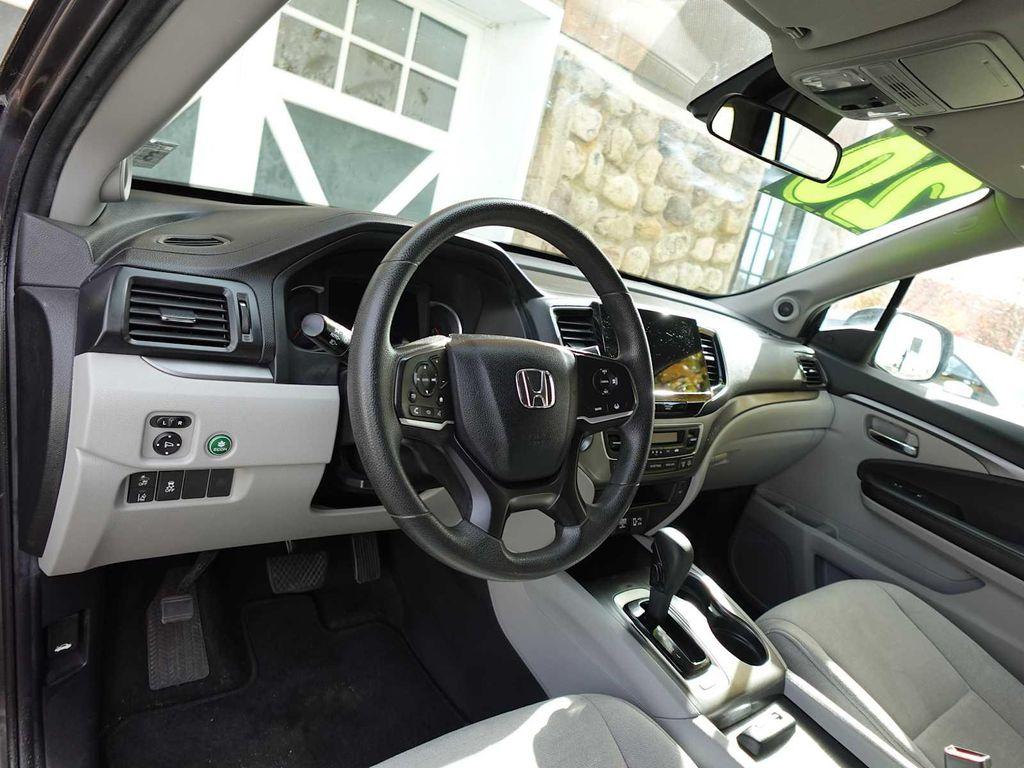 used 2020 Honda Pilot car, priced at $19,885