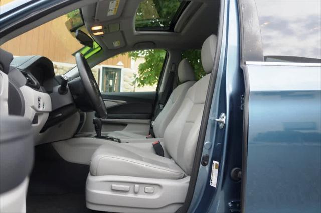 used 2017 Honda Pilot car, priced at $17,998