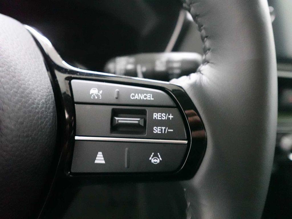 used 2023 Honda CR-V car, priced at $32,885