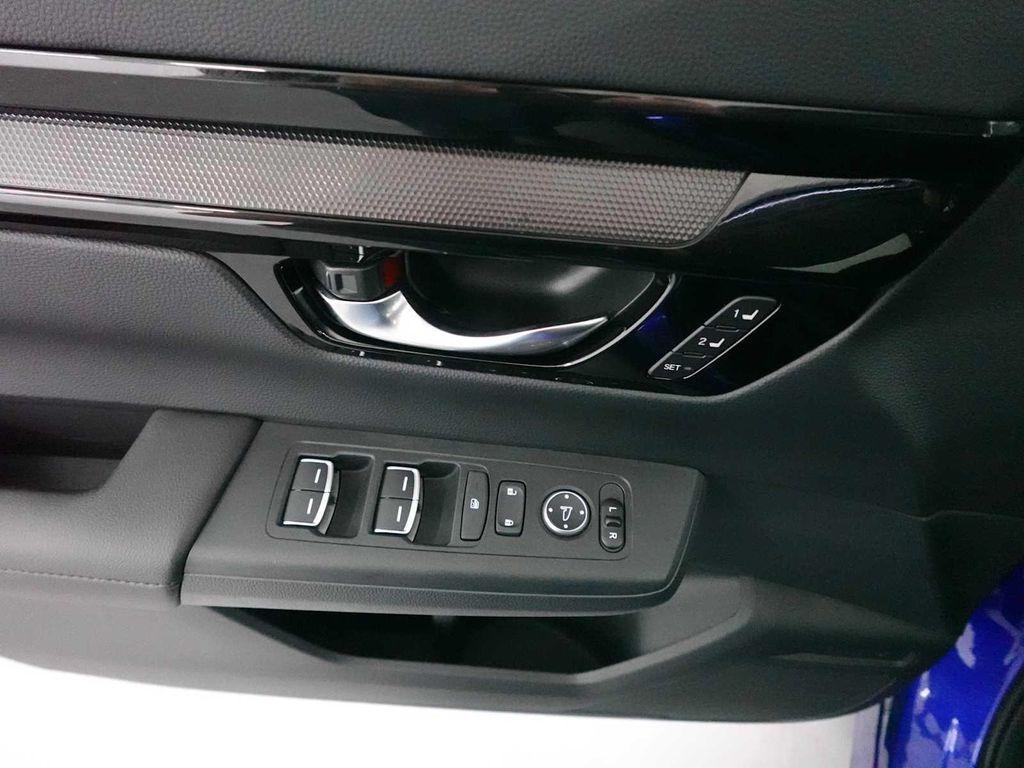 used 2023 Honda CR-V car, priced at $32,885