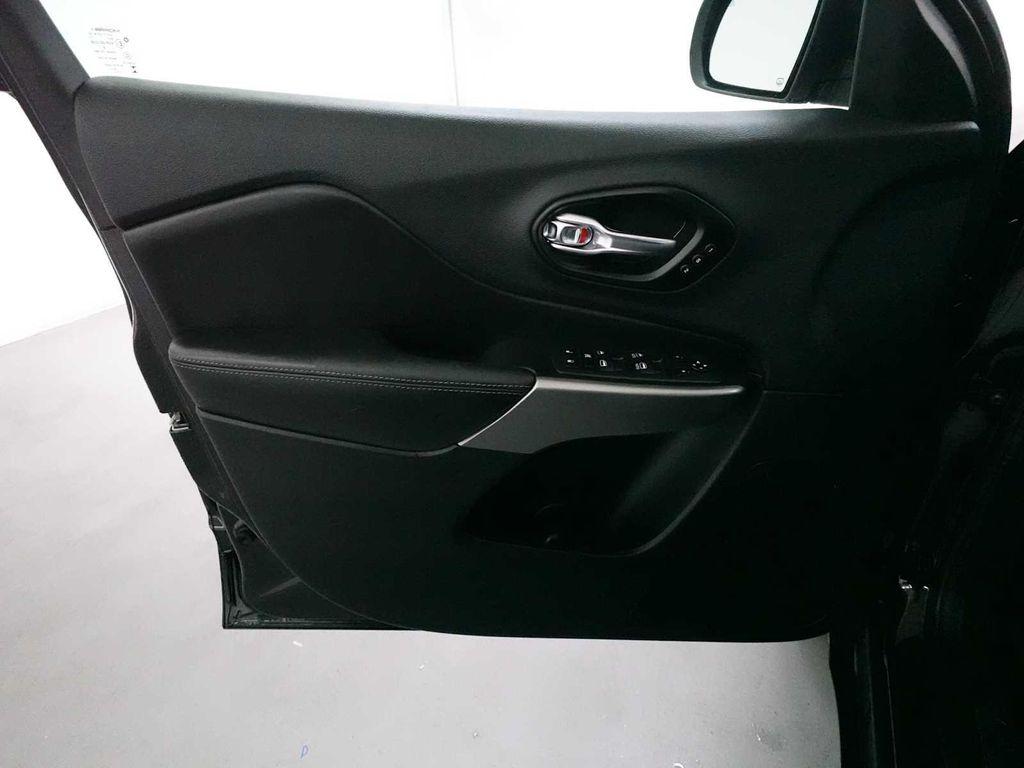 used 2021 Jeep Cherokee car, priced at $21,895