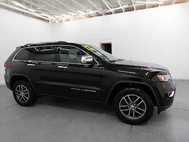 used 2017 Jeep Grand Cherokee car, priced at $11,895