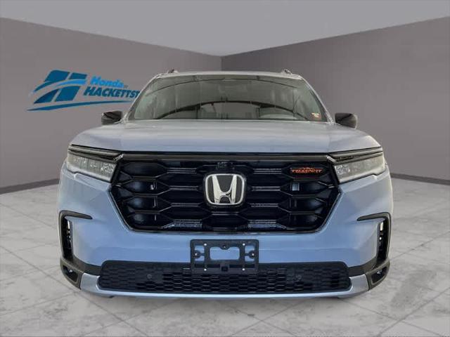 new 2025 Honda Pilot car, priced at $52,035