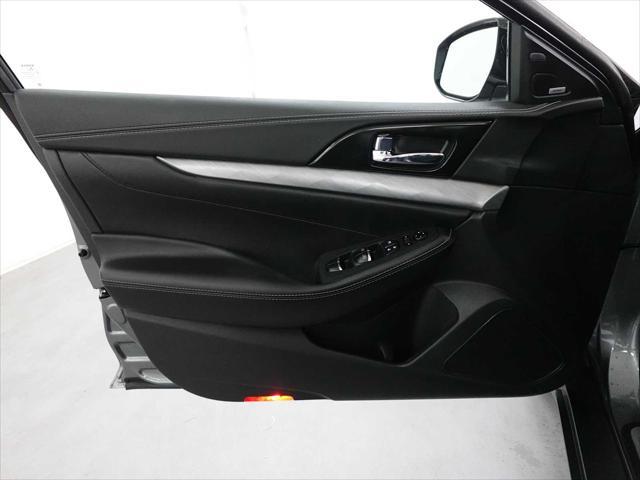 used 2018 Nissan Maxima car, priced at $14,885