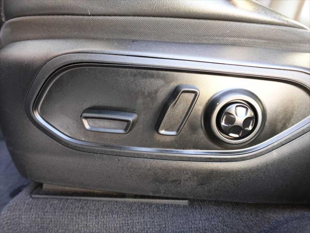 used 2021 Jeep Grand Cherokee L car, priced at $28,595