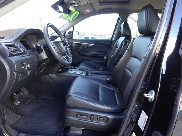 used 2022 Honda Pilot car, priced at $26,899