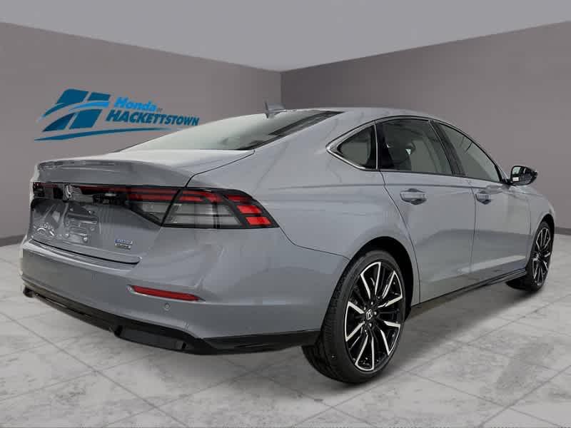 new 2025 Honda Accord Hybrid car, priced at $40,905