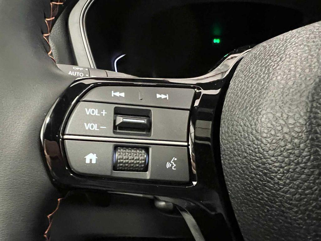 new 2025 Honda Pilot car, priced at $50,895