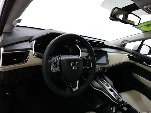 used 2021 Honda Clarity Plug-In Hybrid car, priced at $20,290